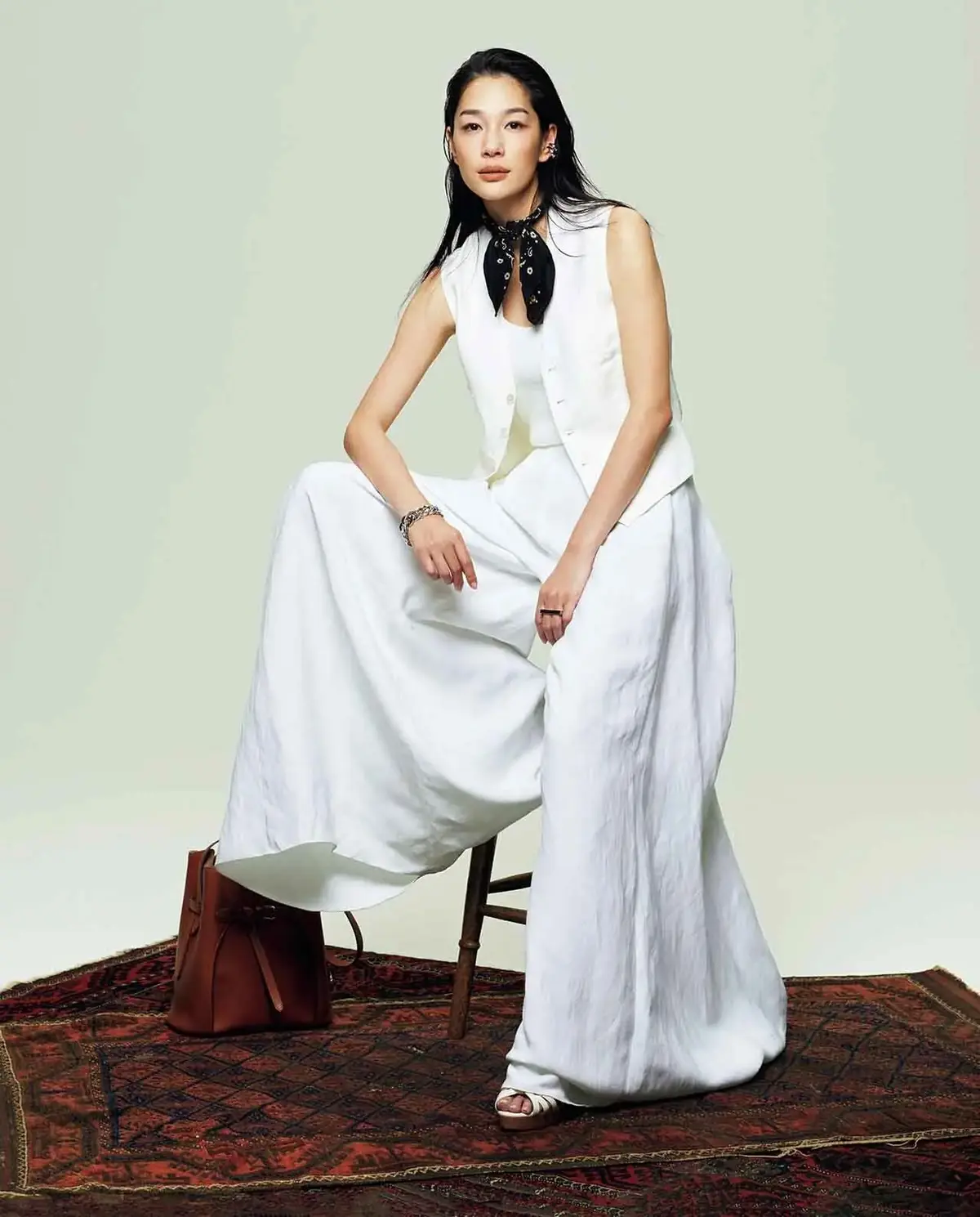 ちょうどいいベーシック感がたまらない。エレガントなのに、どこか自由な雰囲気も好きです