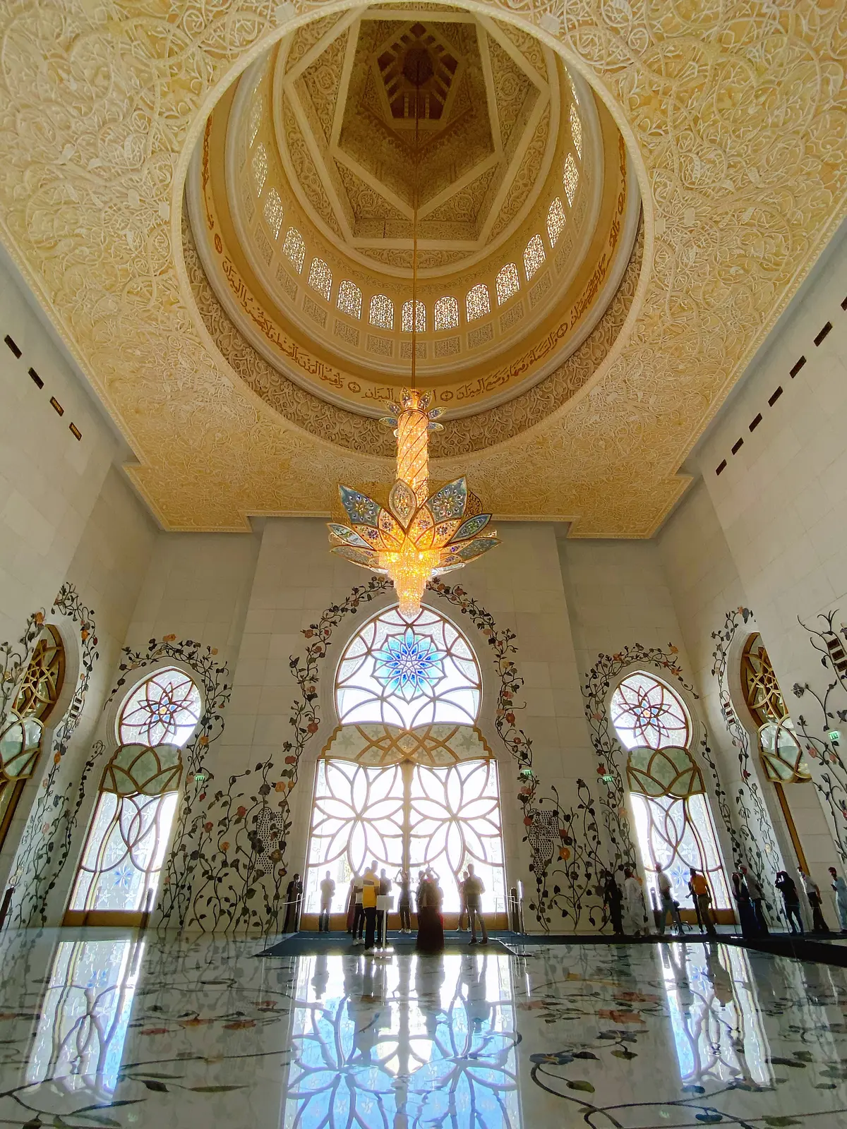 アブダビの象徴眩い「グラン・モスク」へ の画像_19