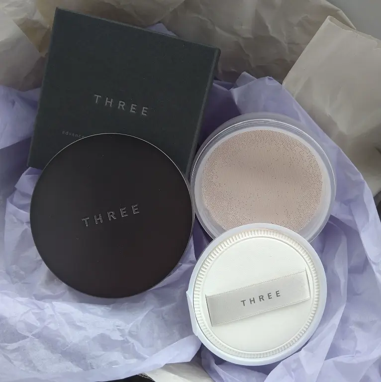 サムネイルのルースパウダー