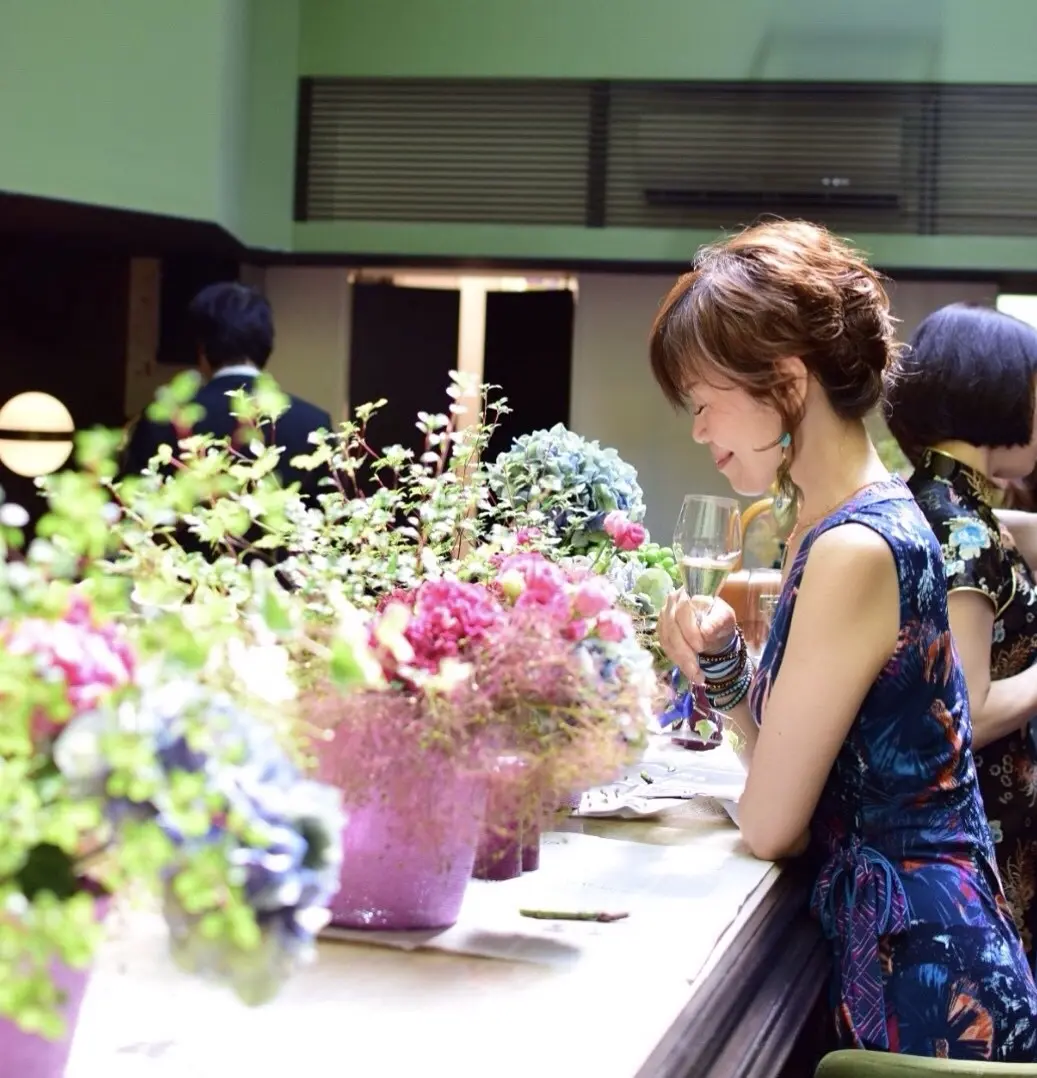 パーティ、何着てく？の画像_1