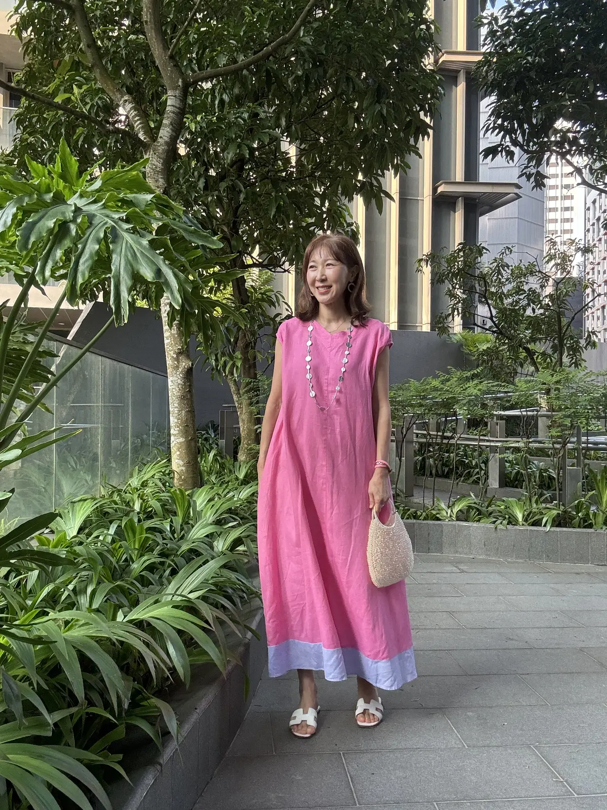 ピンクワンピース