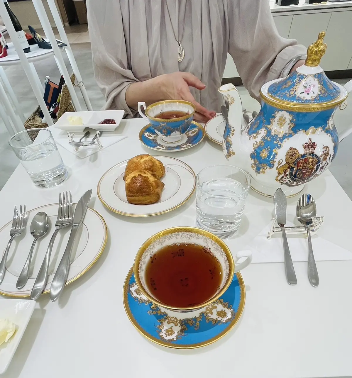 祝☆新社会人♡桜イースターアフタヌーンテの画像_3