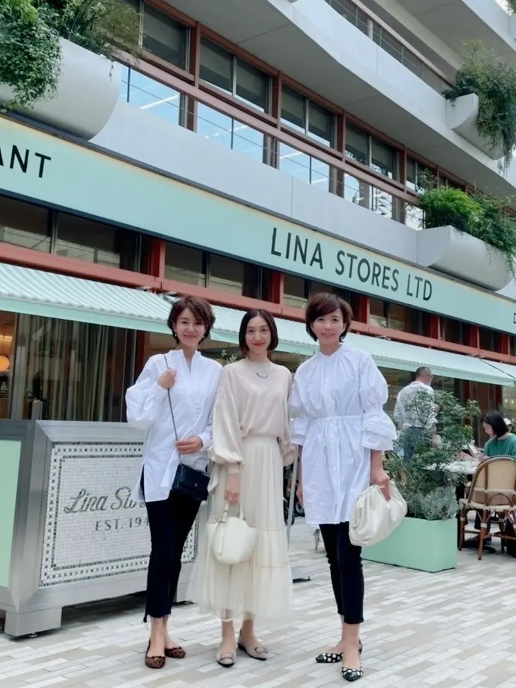 白シャツで華組ランチの画像_1