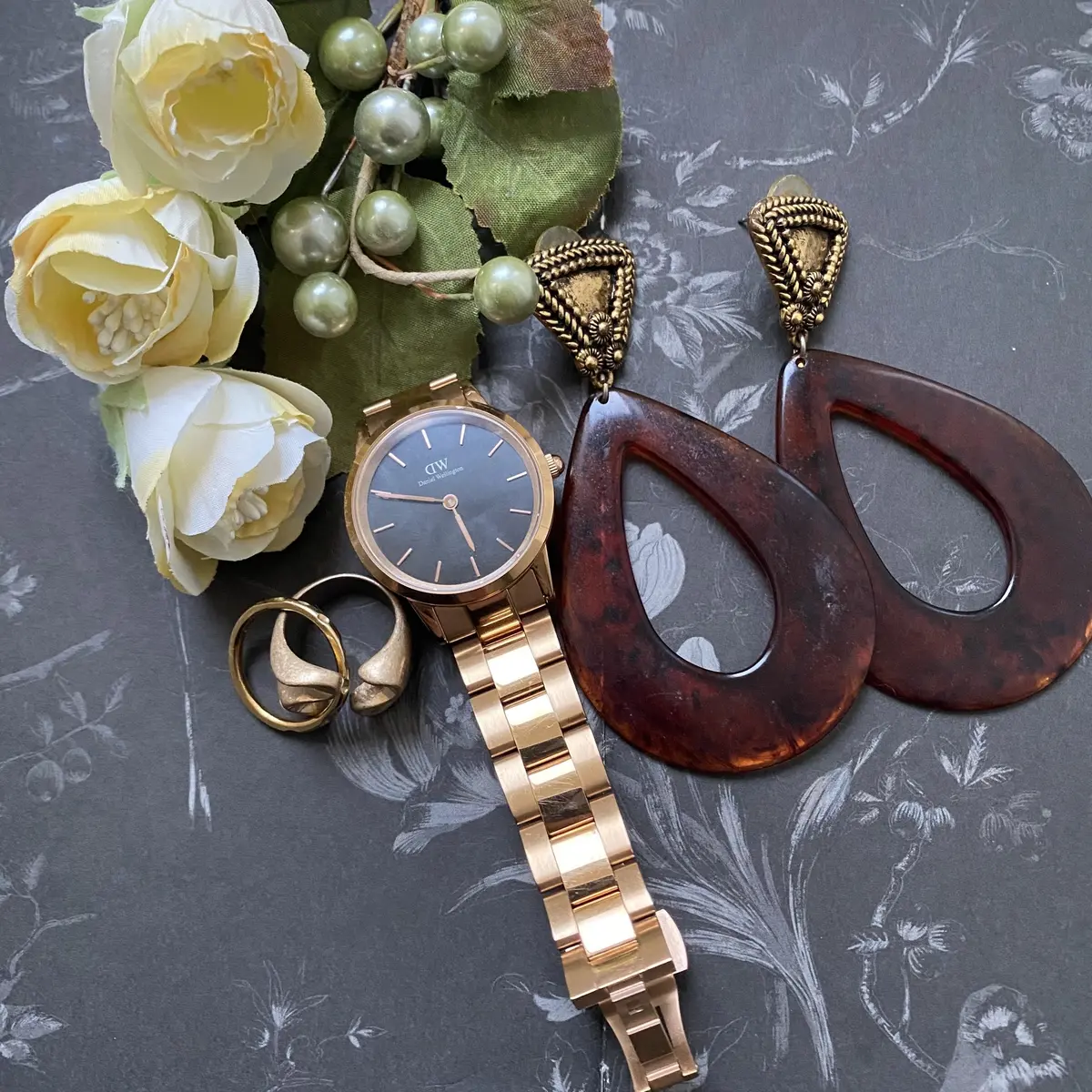 ピアス・時計・リング