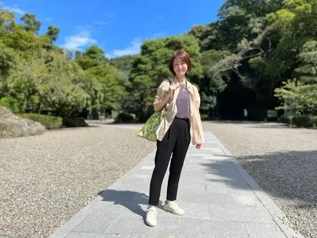 白スニーカーコーデ