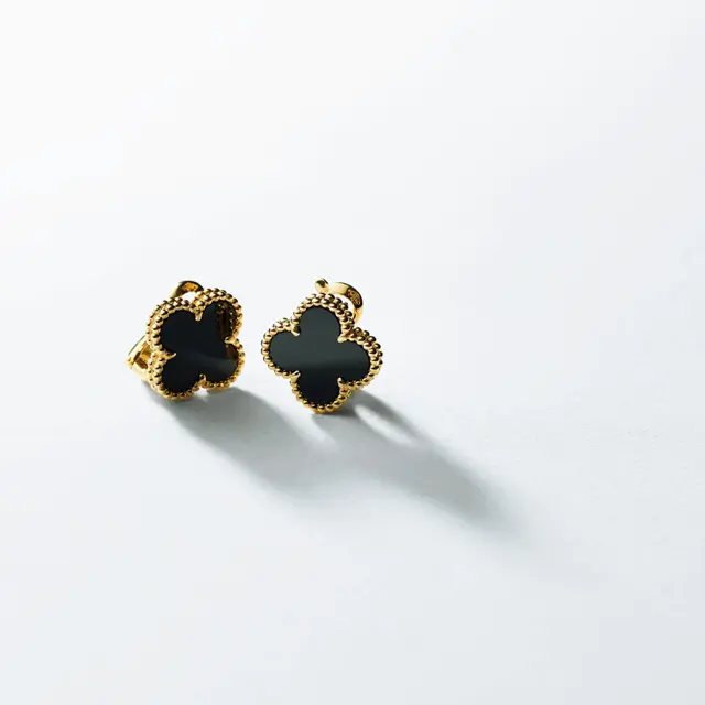 ヴァン クリーフ＆アーペルのイヤリング