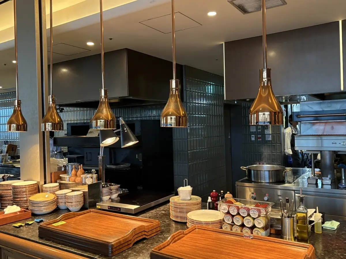 新宿歌舞伎町タワー17階 JAM17 DINING（JAM17ダイニング）のオープンキッチン