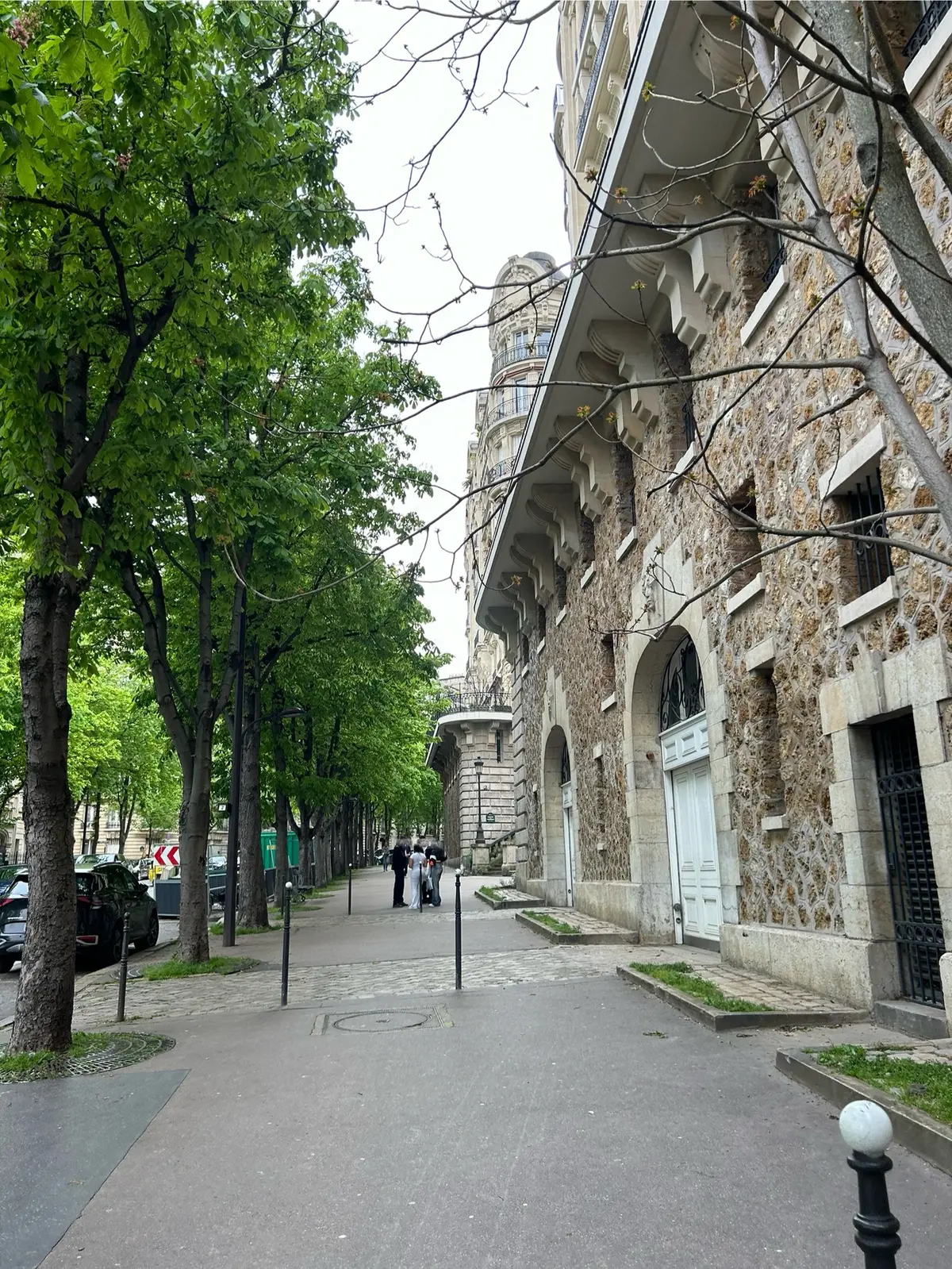 エッフェル塔　綺麗に見える