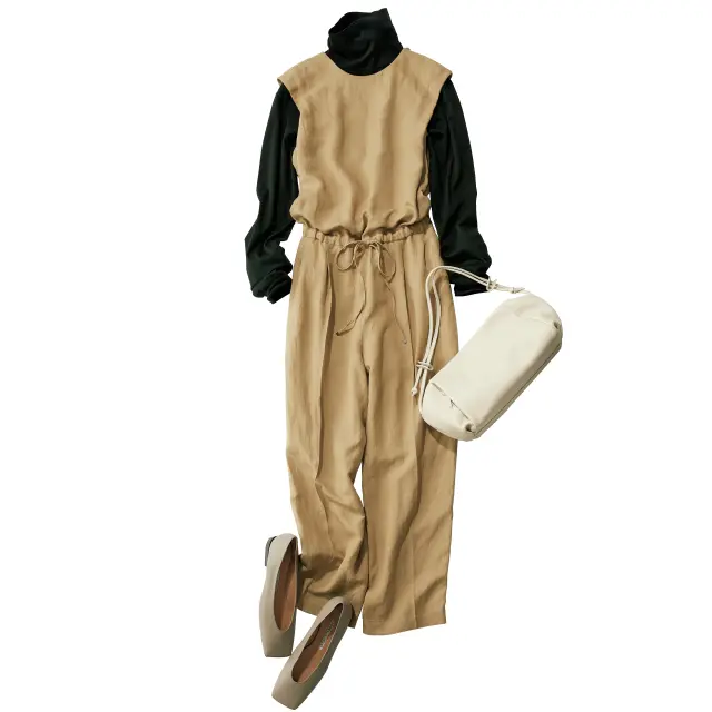 重ね着上手なノースリーブがシーズンレスに活躍