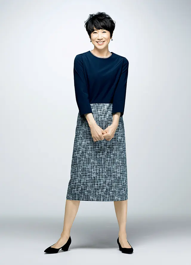 エレガントなのに ストレスフリーな着心地