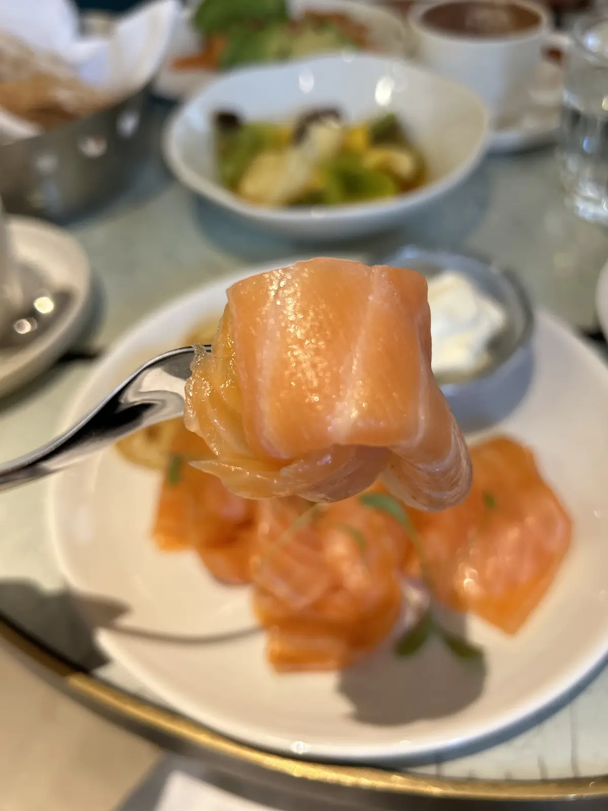 パリの朝食　カフェ　おすすめ