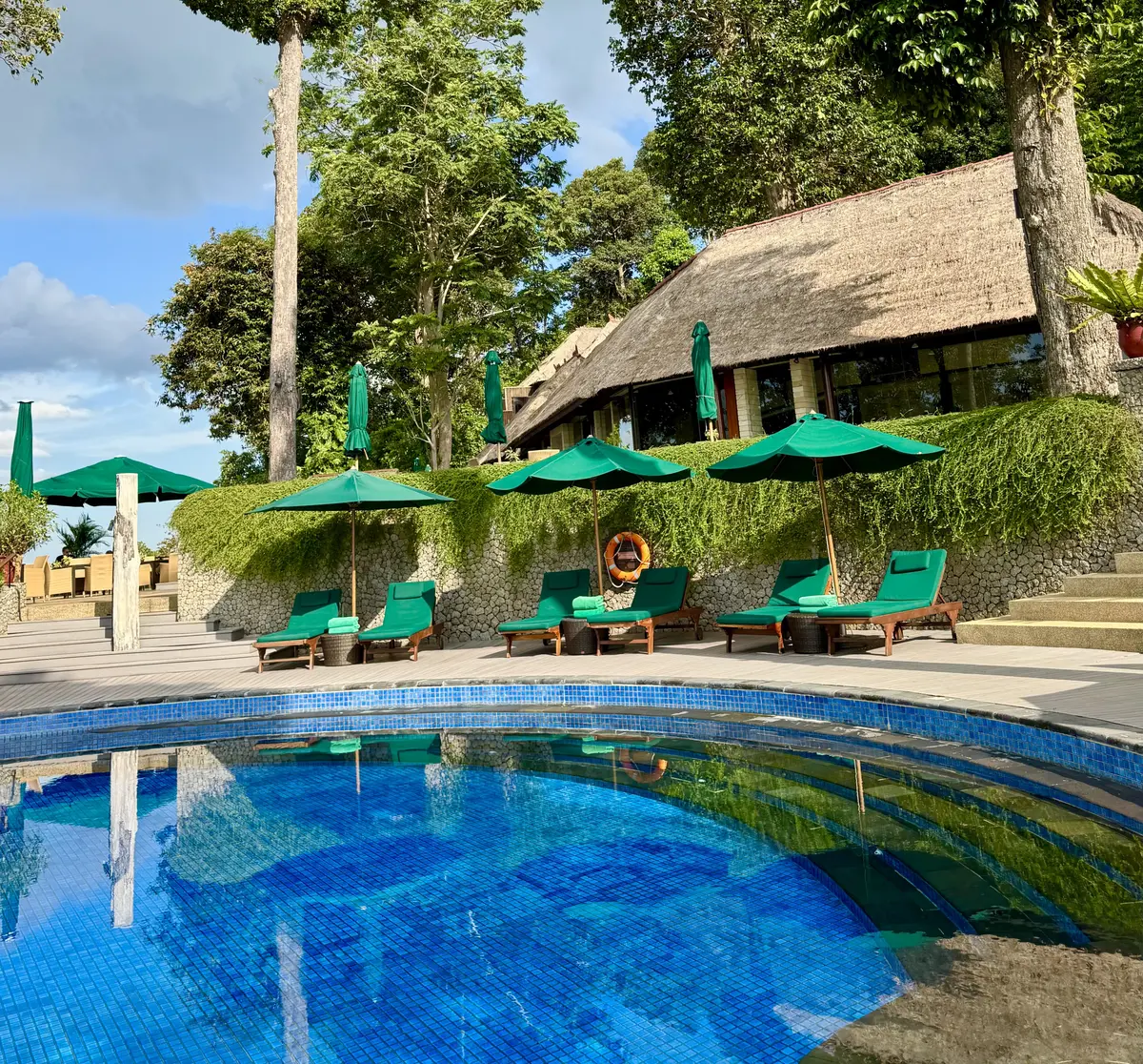 インフィニティプール