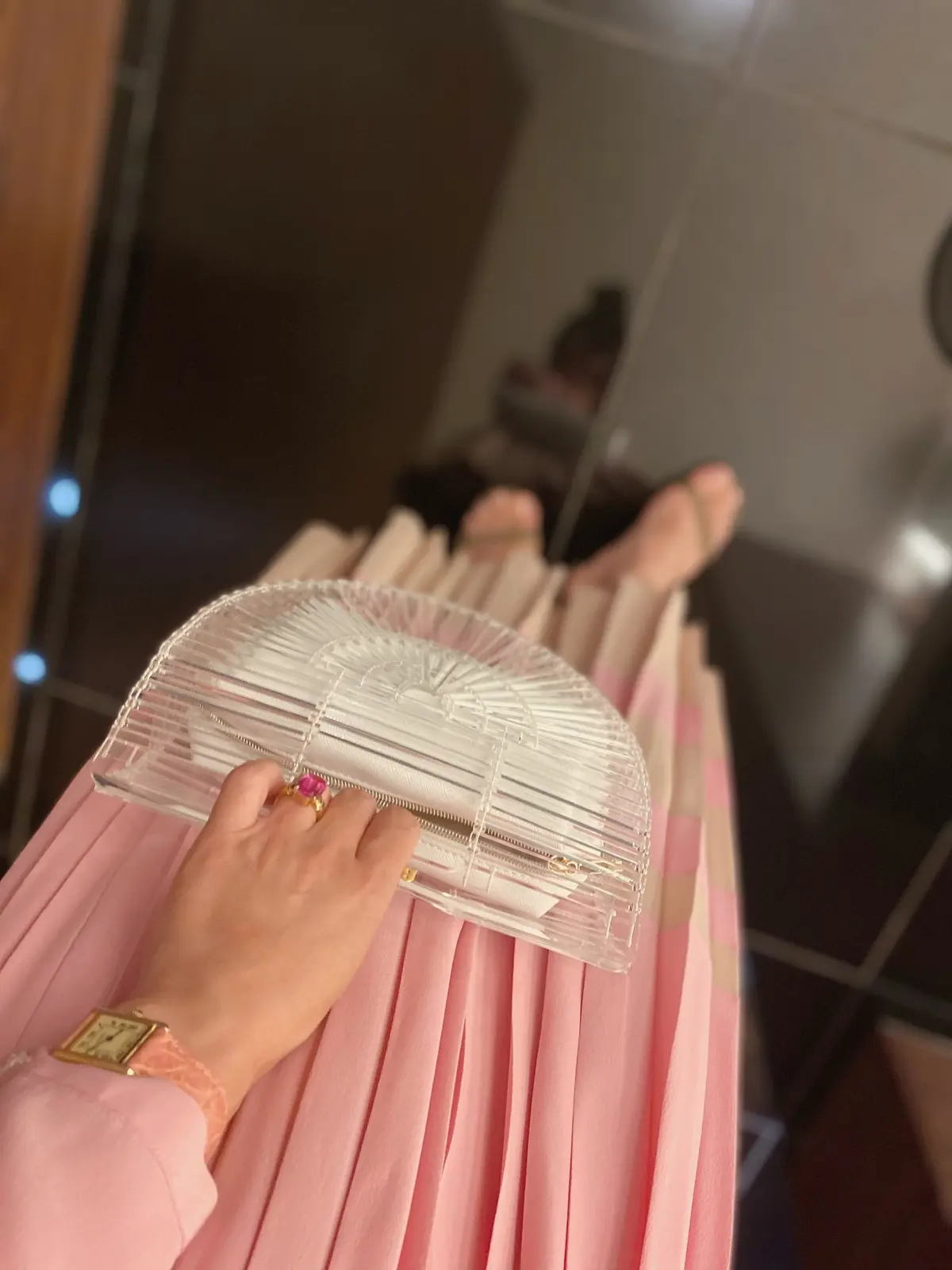 ピンクワンピでコンラッド 「JIMMY の画像_6