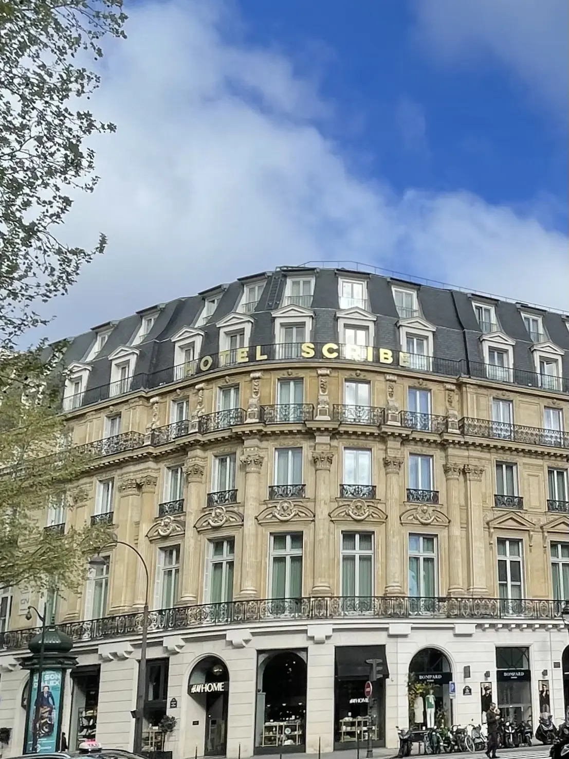 ソフィテル ル スクリーブ パリ オペラ 　　　Sofitel Le Scribe Paris Opéra  