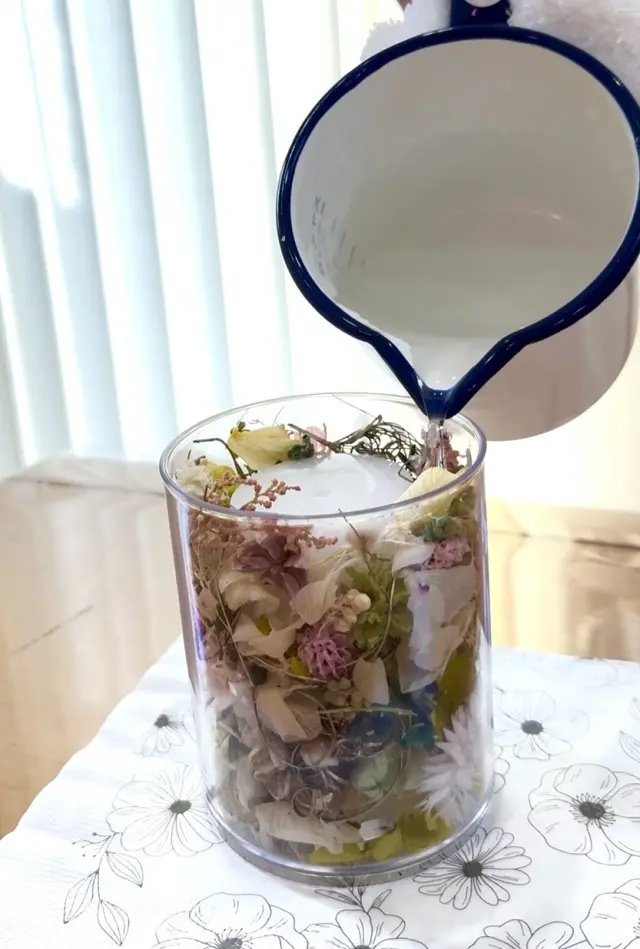 ボタニカルキャンドル作り