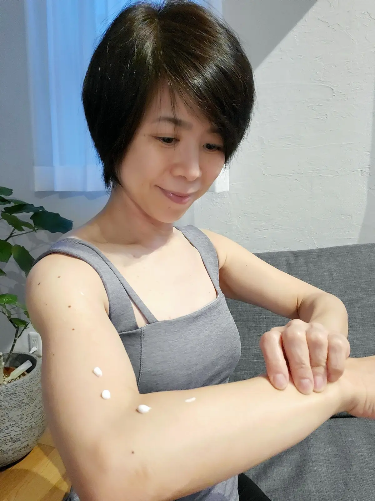 塗り甲斐がある腕(笑)に。シャワー後の至福の一時になってます。