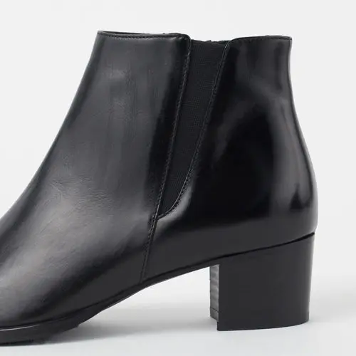 合わせるスタイルを選ばないから重宝確実！の画像_4