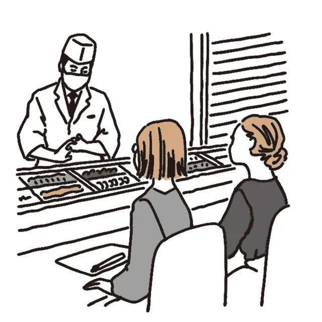 終演後、推し友とすぐにワイワイと感想を言い合いたいときは、歌舞伎座から徒歩圏内にあるビストロへ行き、ワイン片手に歌舞伎トーク。観劇チケットを持っていくと、スパークリングワインが1杯無料になる店もある。ゆっくりと和食を楽しみたい気分のときは、21時からでも入店できるアラカルトの鮨とワインが楽しめるお店へ。