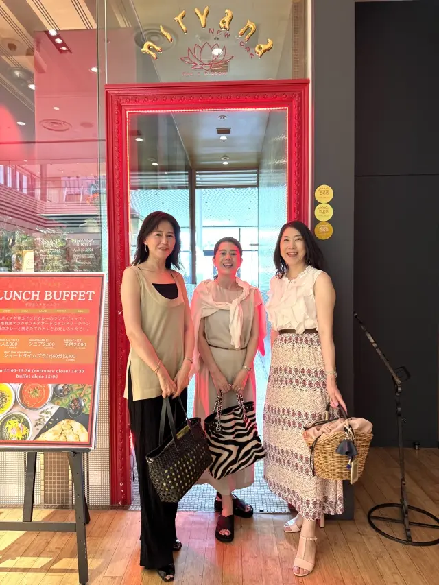 ZARAトーンアップも叶う夏のホワイト🤍の画像_13