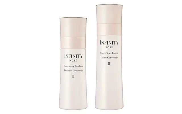 インフィニティ コンセントレート ローシ ョン Ⅱ 160㎖ ￥5,000（編集部調べ）・同 コンセント レート エマルジョン Ⅱ 120㎖ ￥5,000（編集部調べ）／コーセー