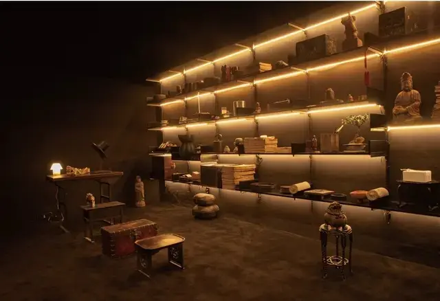 器や香炉などがモダンな空間に並ぶ