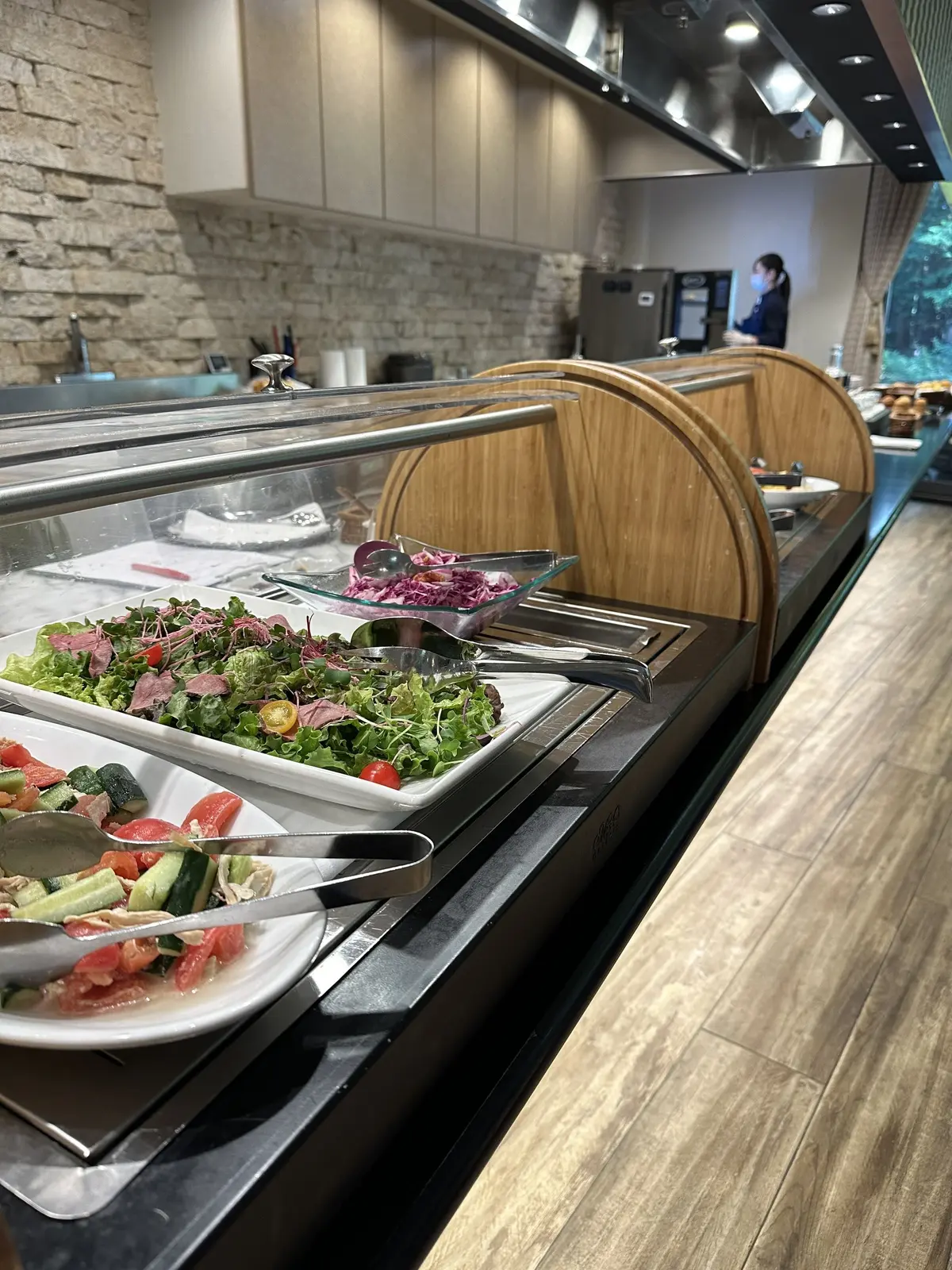 静かな時間と秋の景色を楽しむ河口湖の旅の画像_30