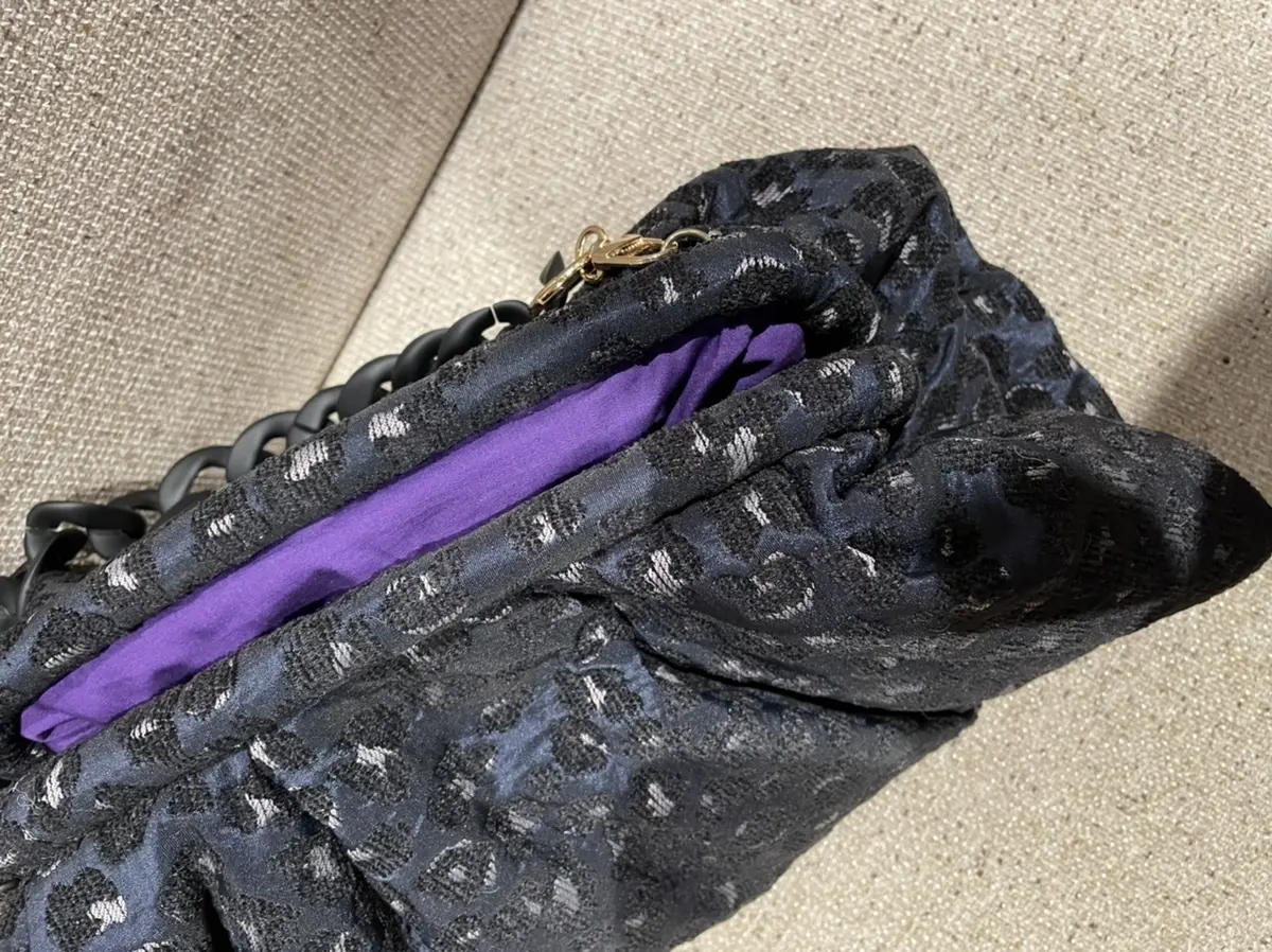 オーダーメイドのお気に入りクラッチバッグの画像_3