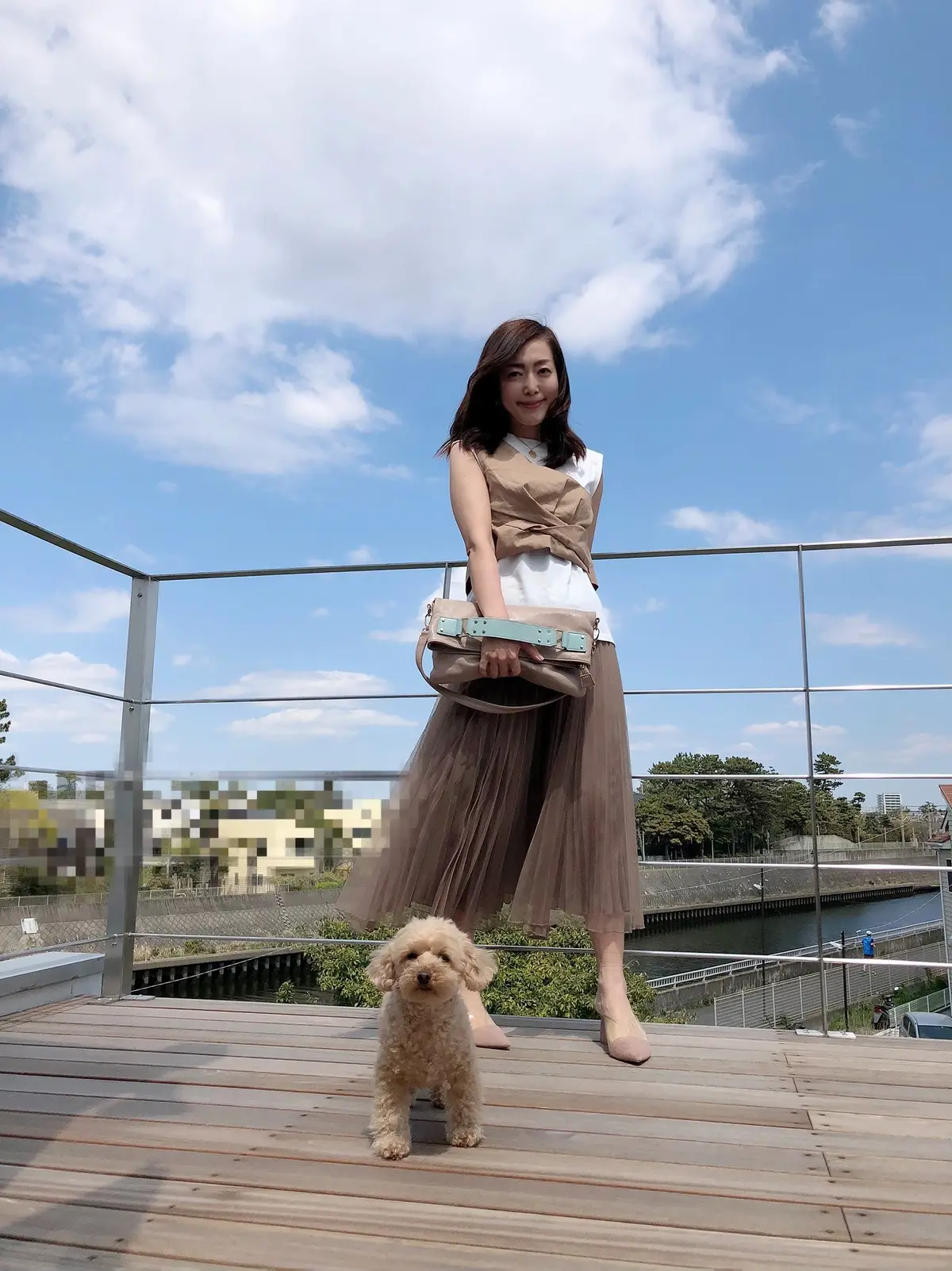 チュールスカートと合わせて