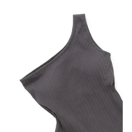 ViS  カップ付きワンショルタンクトップ ￥1,980 