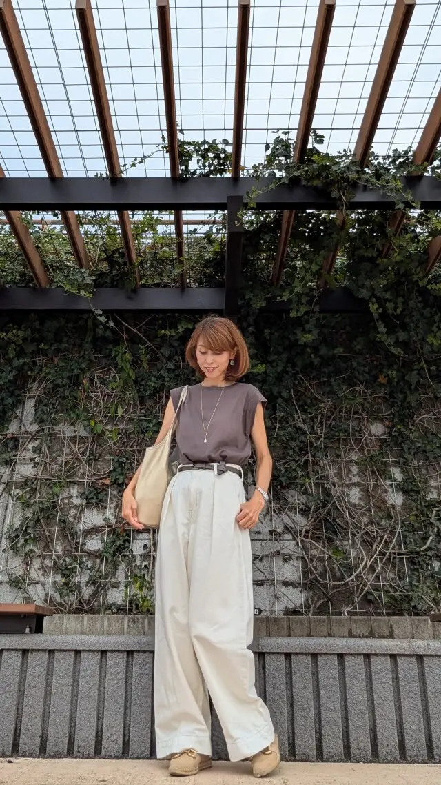 Tシャツ　ZARA　王道のTシャツコーディネート　デニム　白Tシャツ　ホワイトデニム　フレンチスリーブ