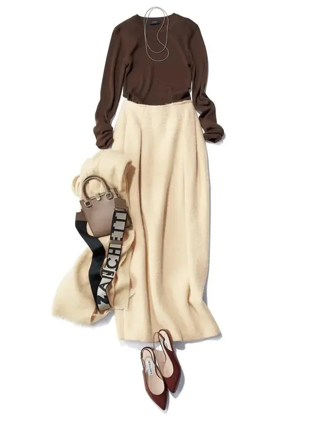 【エレガントでかっこいいブラウン】今季は「きれい色」との組み合わせが新鮮！