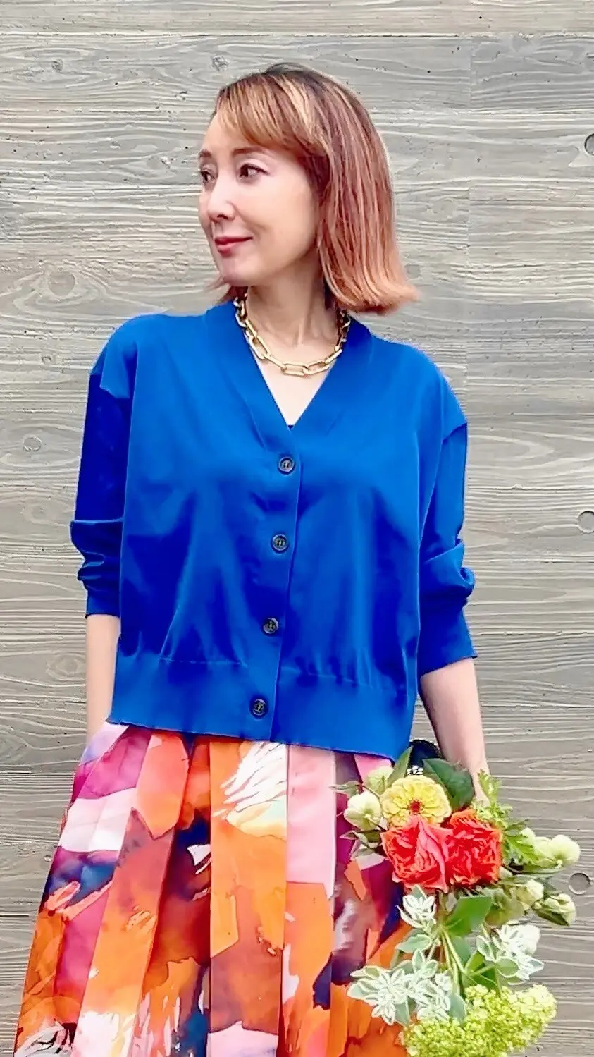 V開きで首元すっきり！E by eclaの画像_12