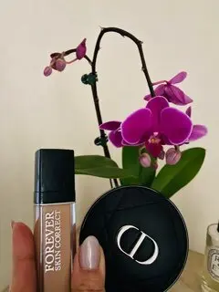 ディオールのクッションファンデーションとコンシーラー