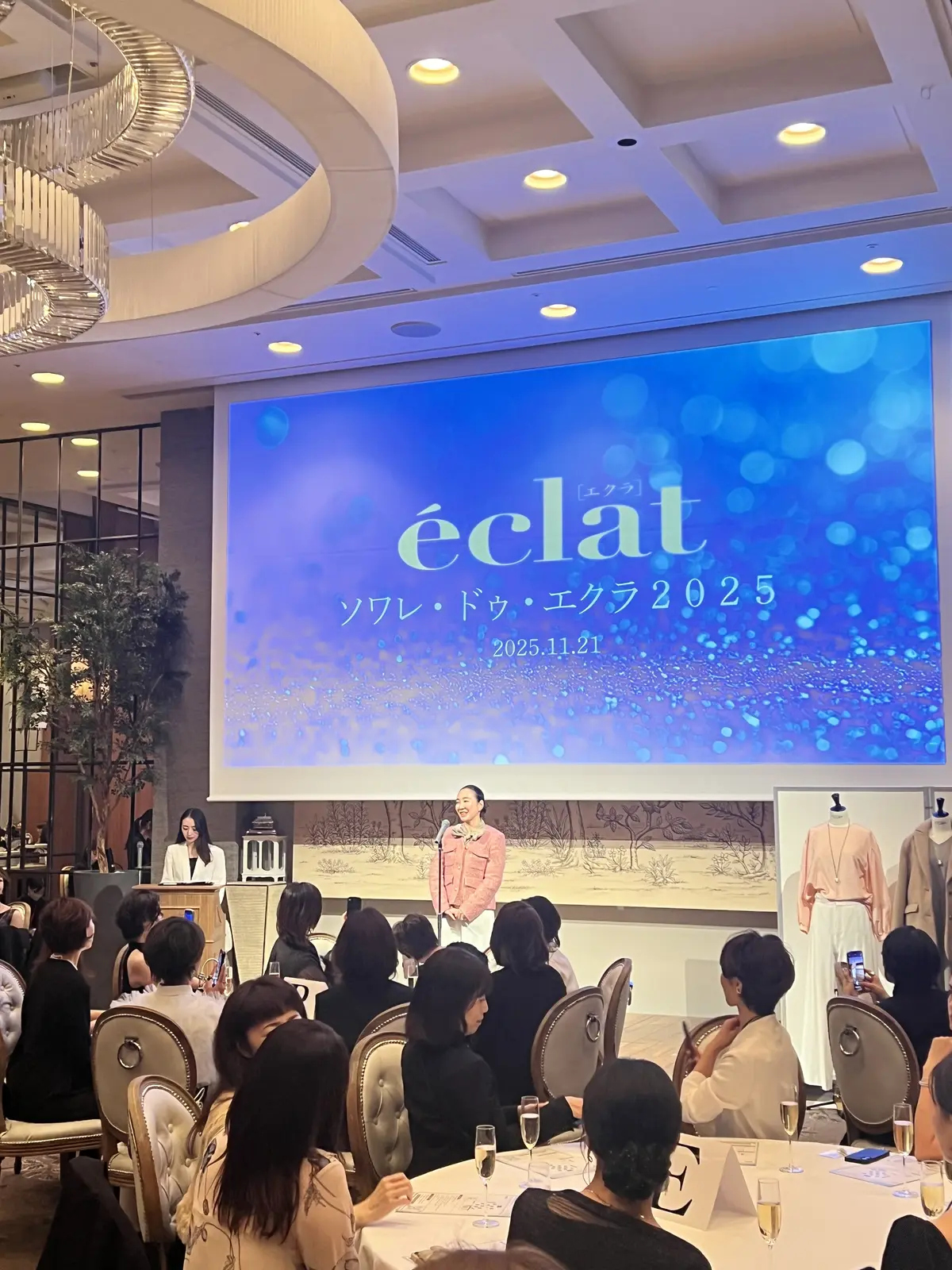 甘すぎない大人チュールブラウスで『ソワレの画像_3