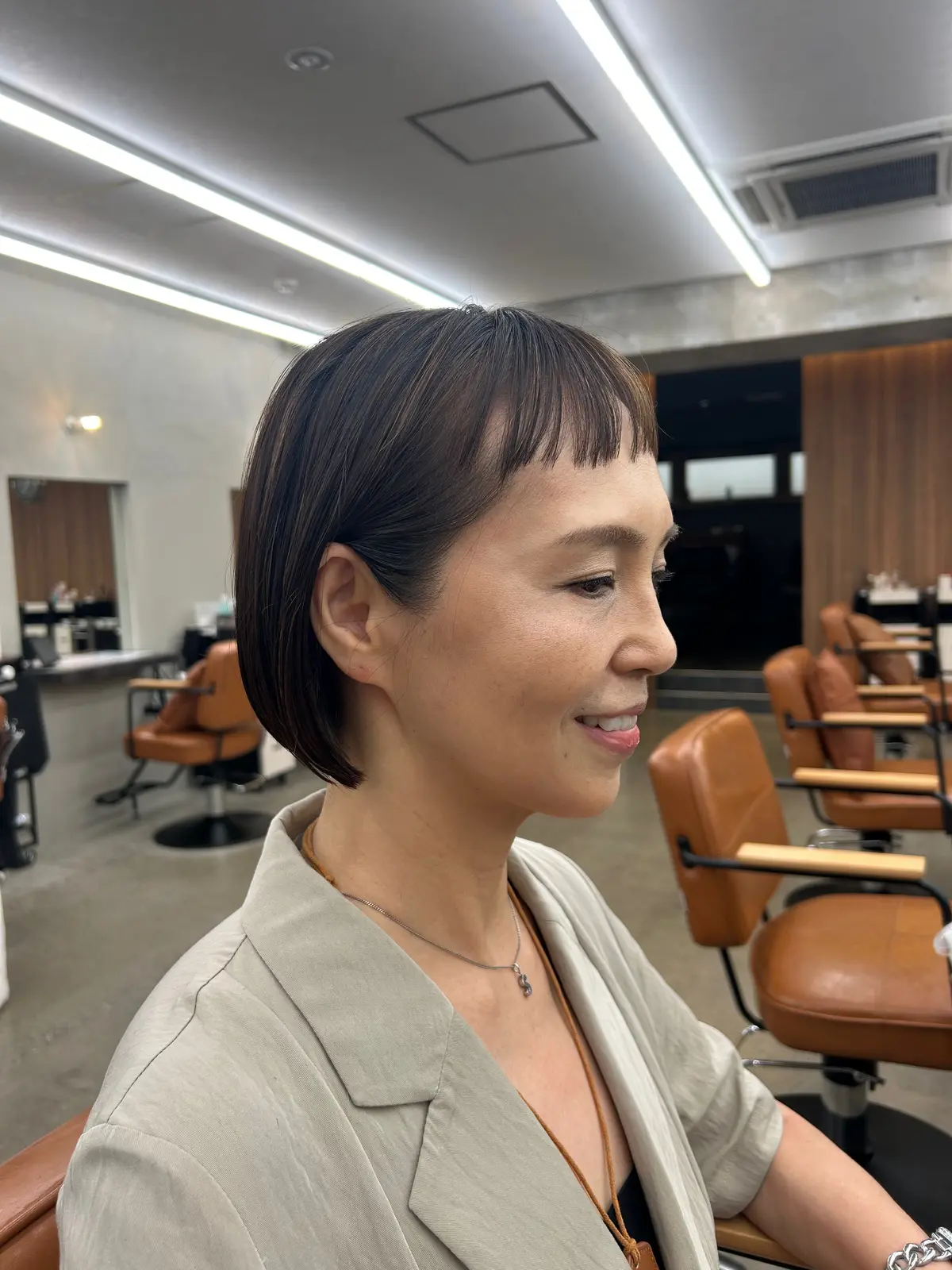 髪質を活かしてショートボブに。首元スッキの画像_6