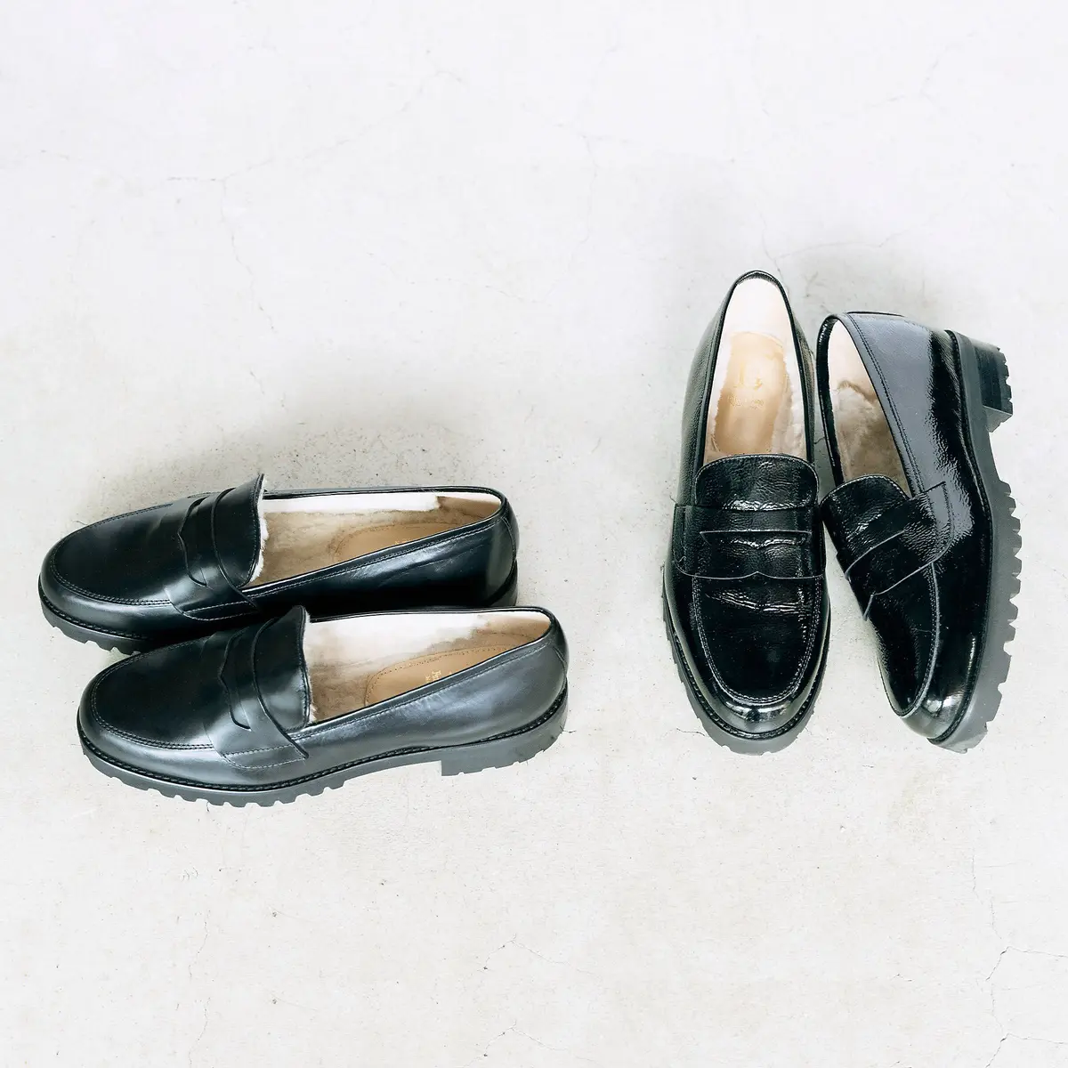 Luca Grossi ムートンつきローファー