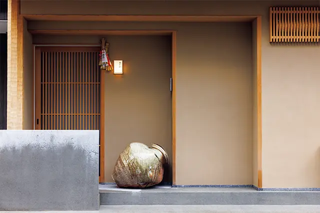 移転後は気軽 な昼食もスタート