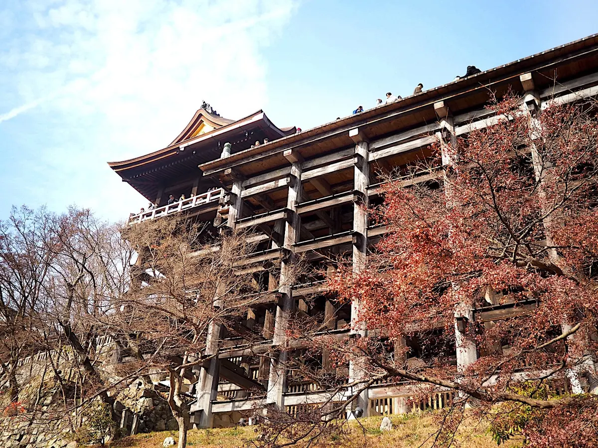 清水寺　本堂・舞台