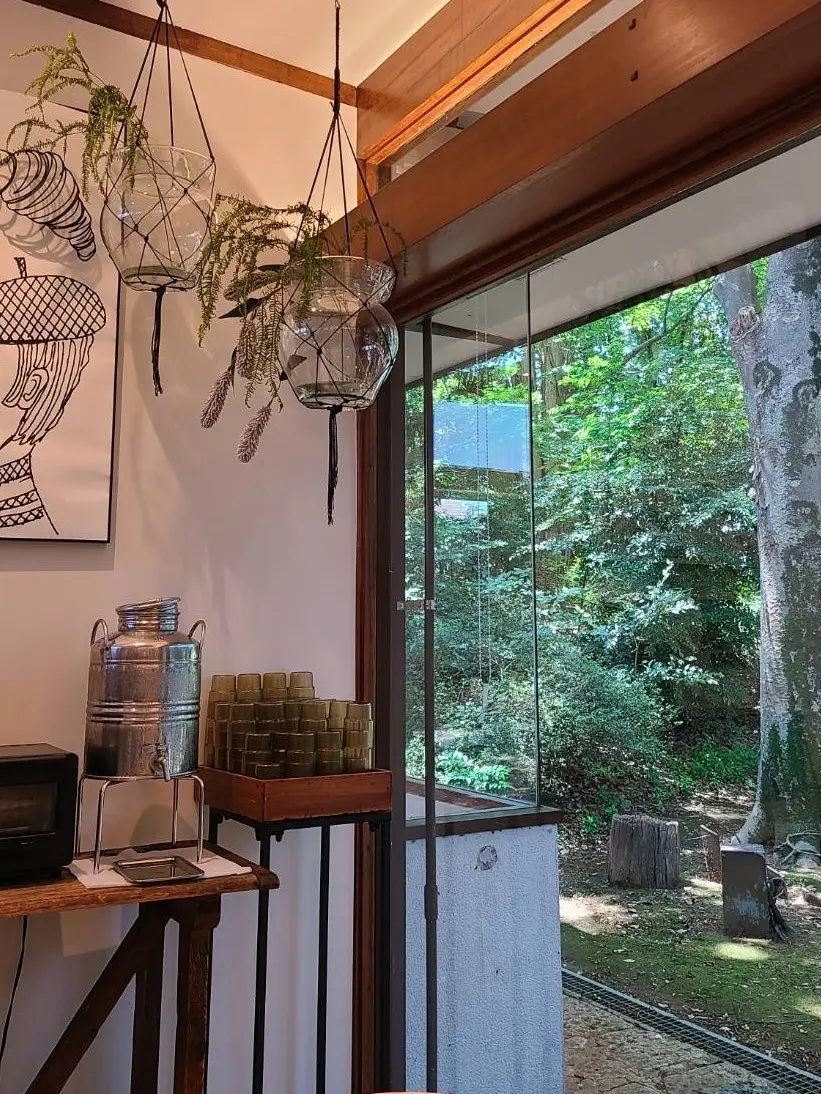 ベーカリーカフェ