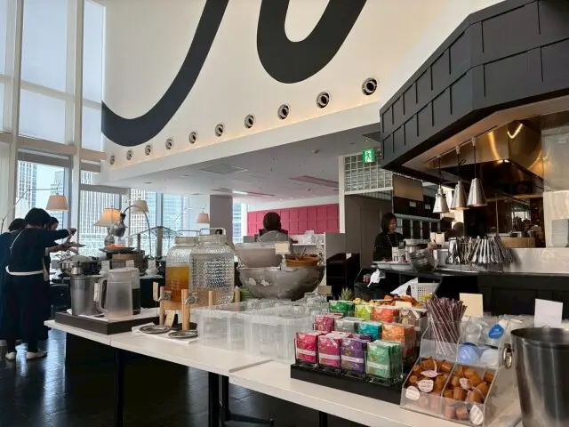 シンガポール料理と銀座シックスの屋上庭園の画像_4