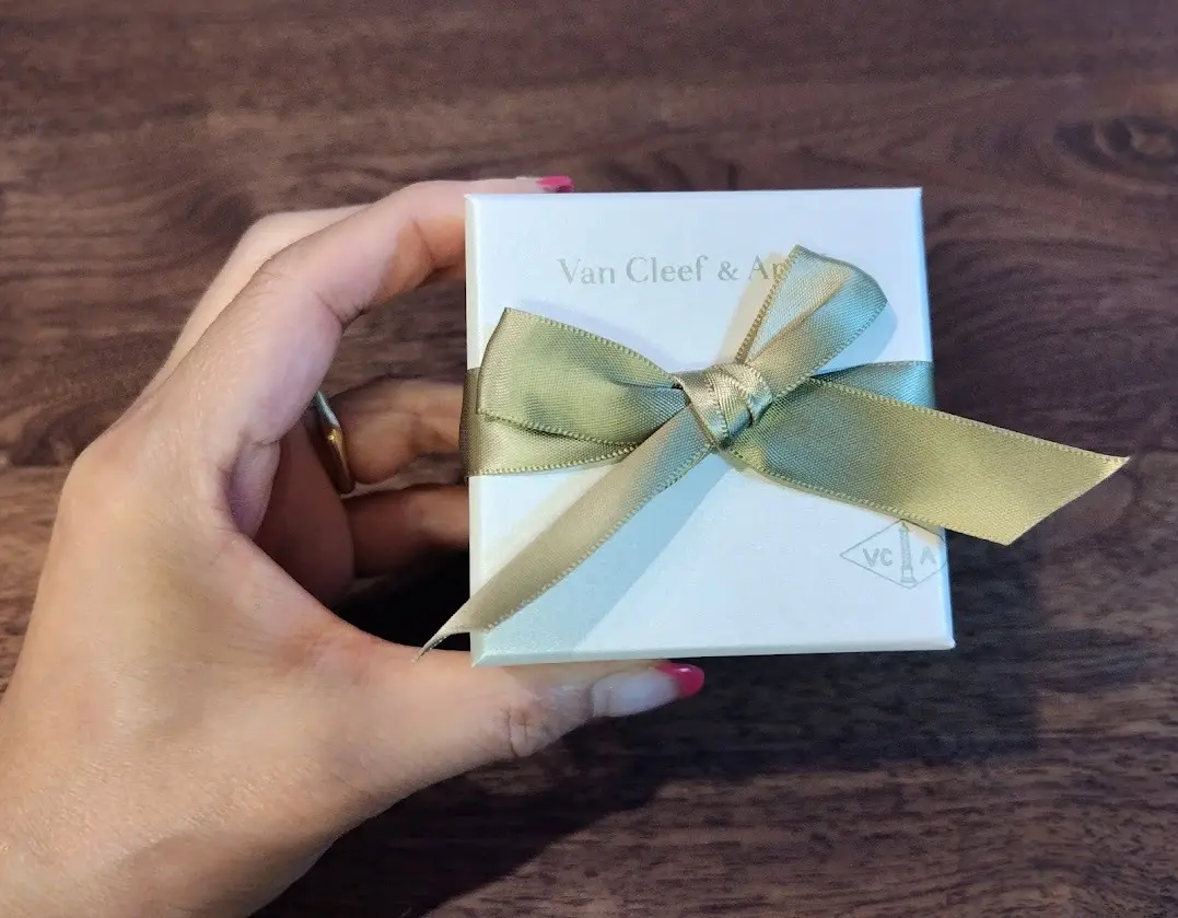 ヴァンクリーフ&アーペル　Van Cleef & Arpels 　