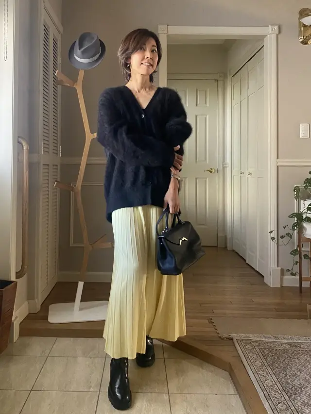 冬のプリーツ×チェルシーブーツの画像_2