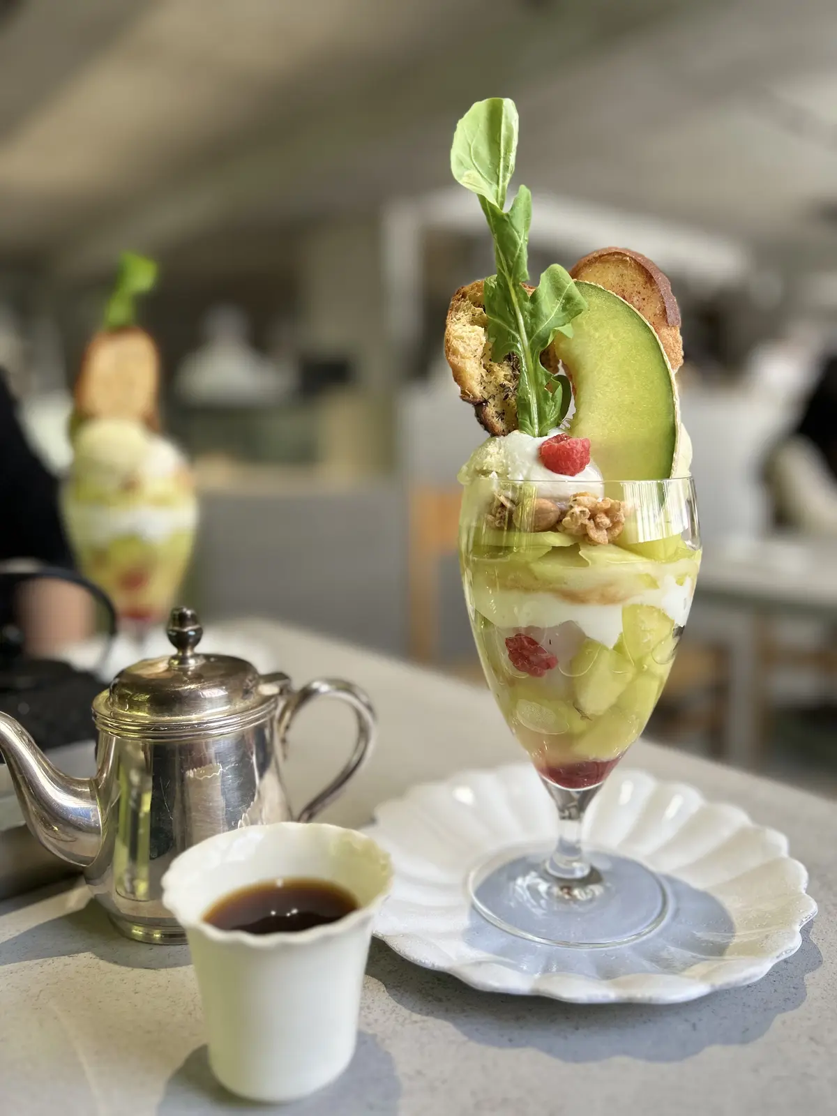 朝パフェ「メロン」