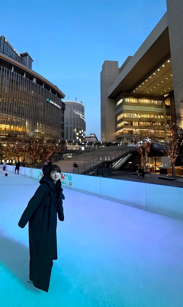 久しぶりのアイススケート。の画像_1