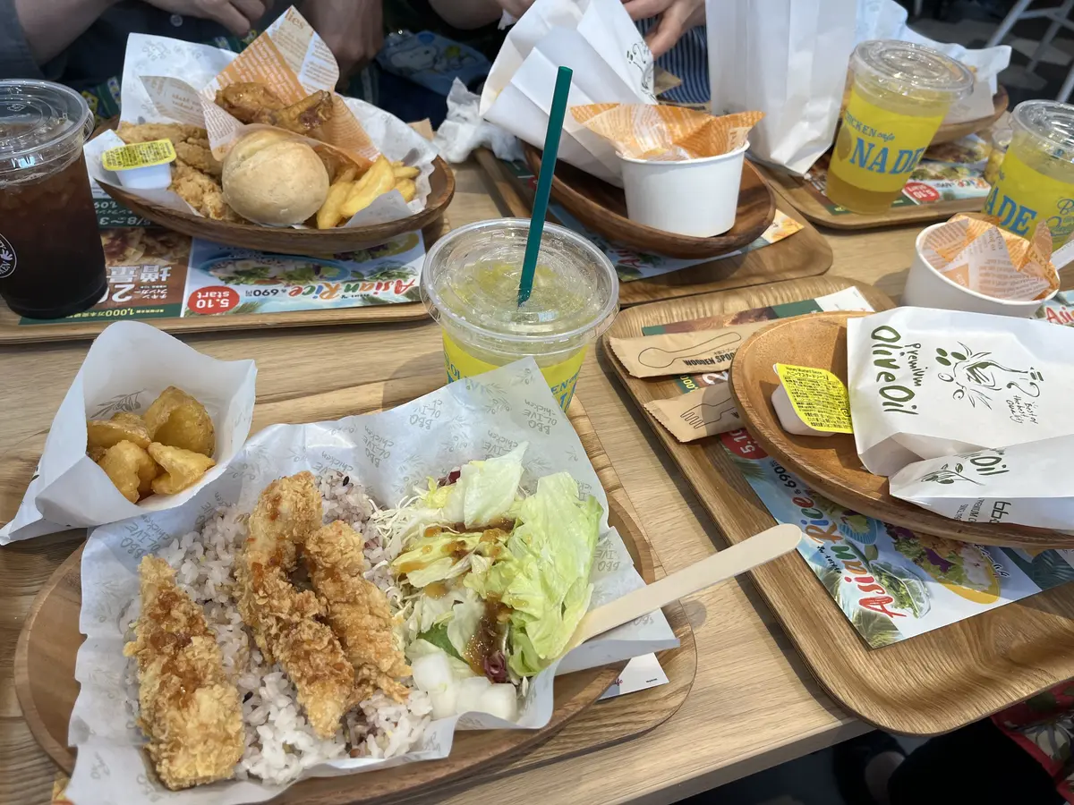 チキンを食べにの画像_6