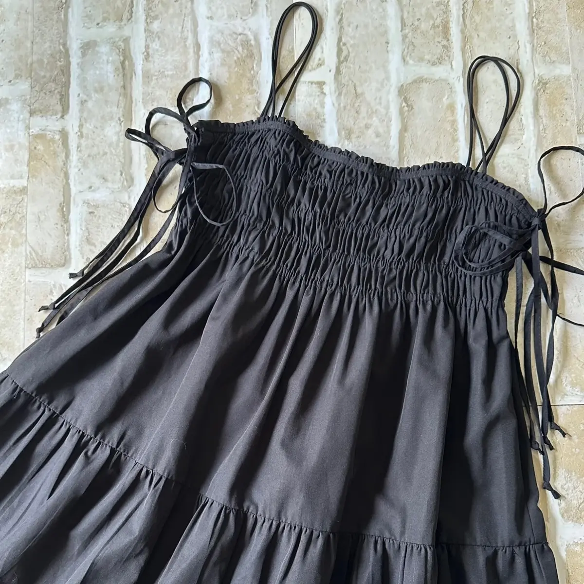 ザラ　ZARA キャミワンピース　キャミソールワンピース ラフィア　カゴバッグ 