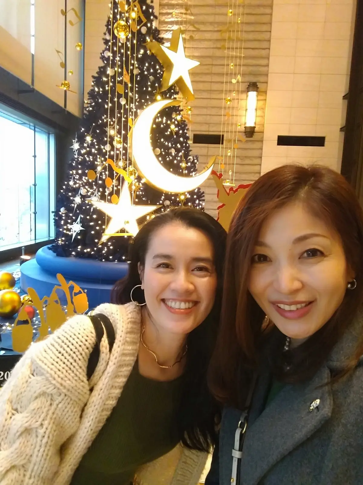 ビッグスマイルの彼女と観たクリスマスツリの画像_10