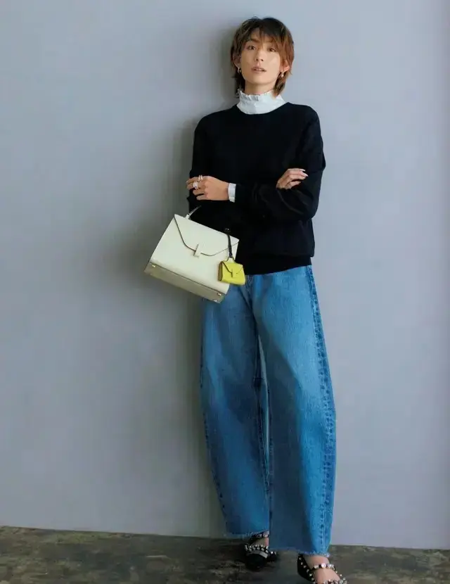 “数センチの白”に大人のかわいげを託す