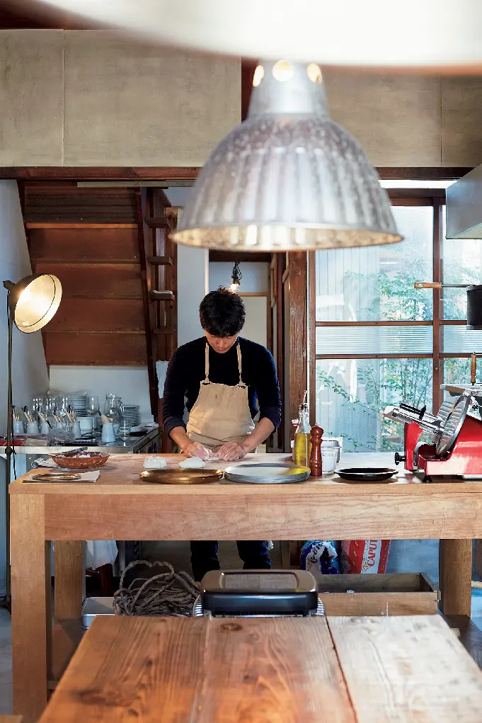 鍛冶屋と料理の画像_2