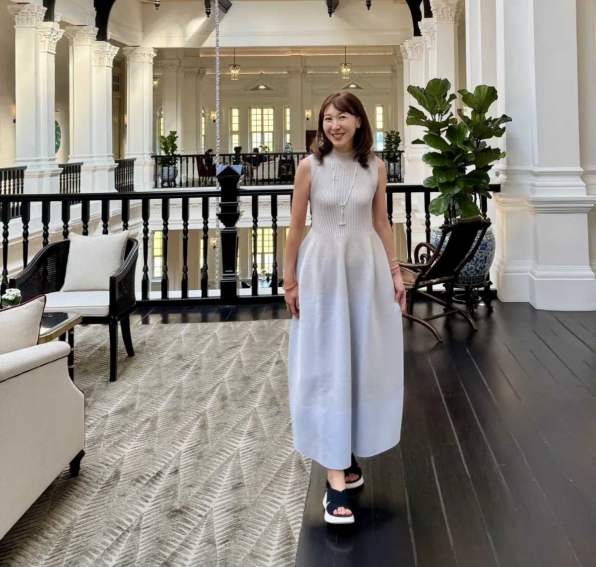 水色ワンピース